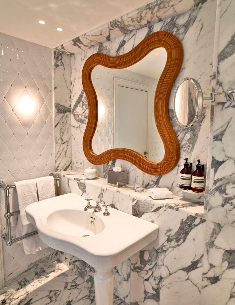 Hotel Thoumieux Párizs Szoba fotó